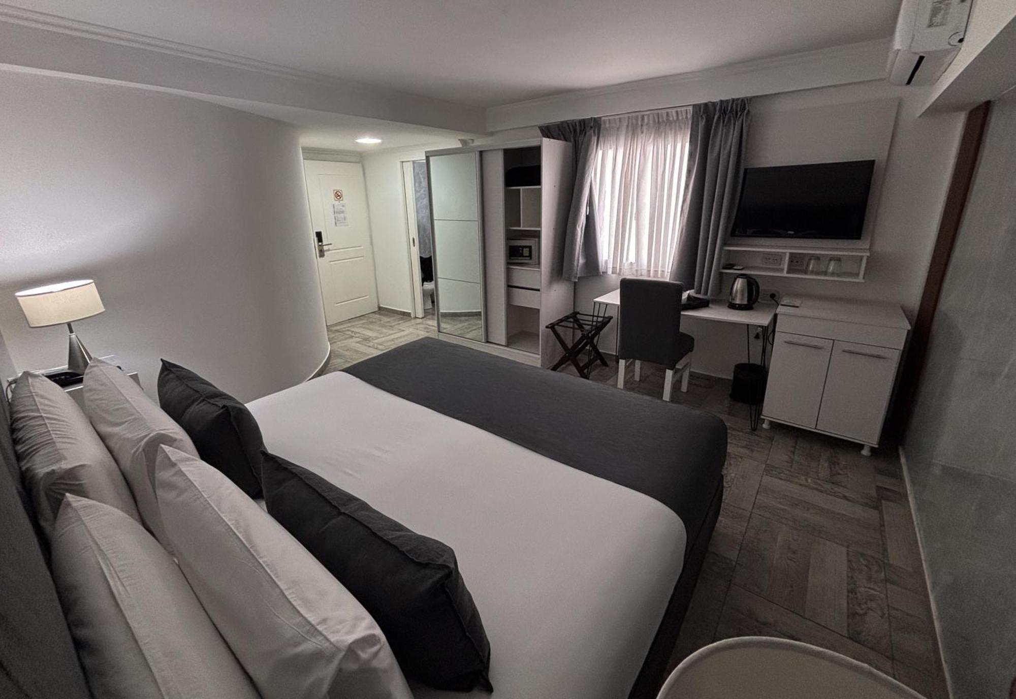 Classic Double Room